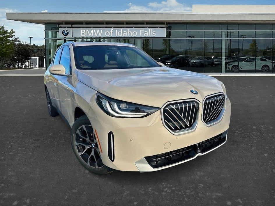 Used 2026 BMW X3 xDrive30i w/ Premium Package AWD/4WD image 8