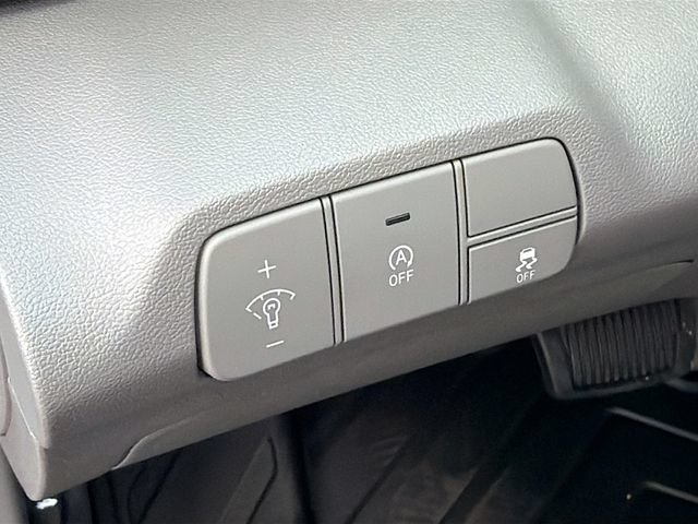 New 2026 Hyundai Elantra SE FWD image 10