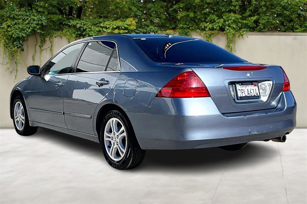 Used 2007 Honda Accord EX image 4