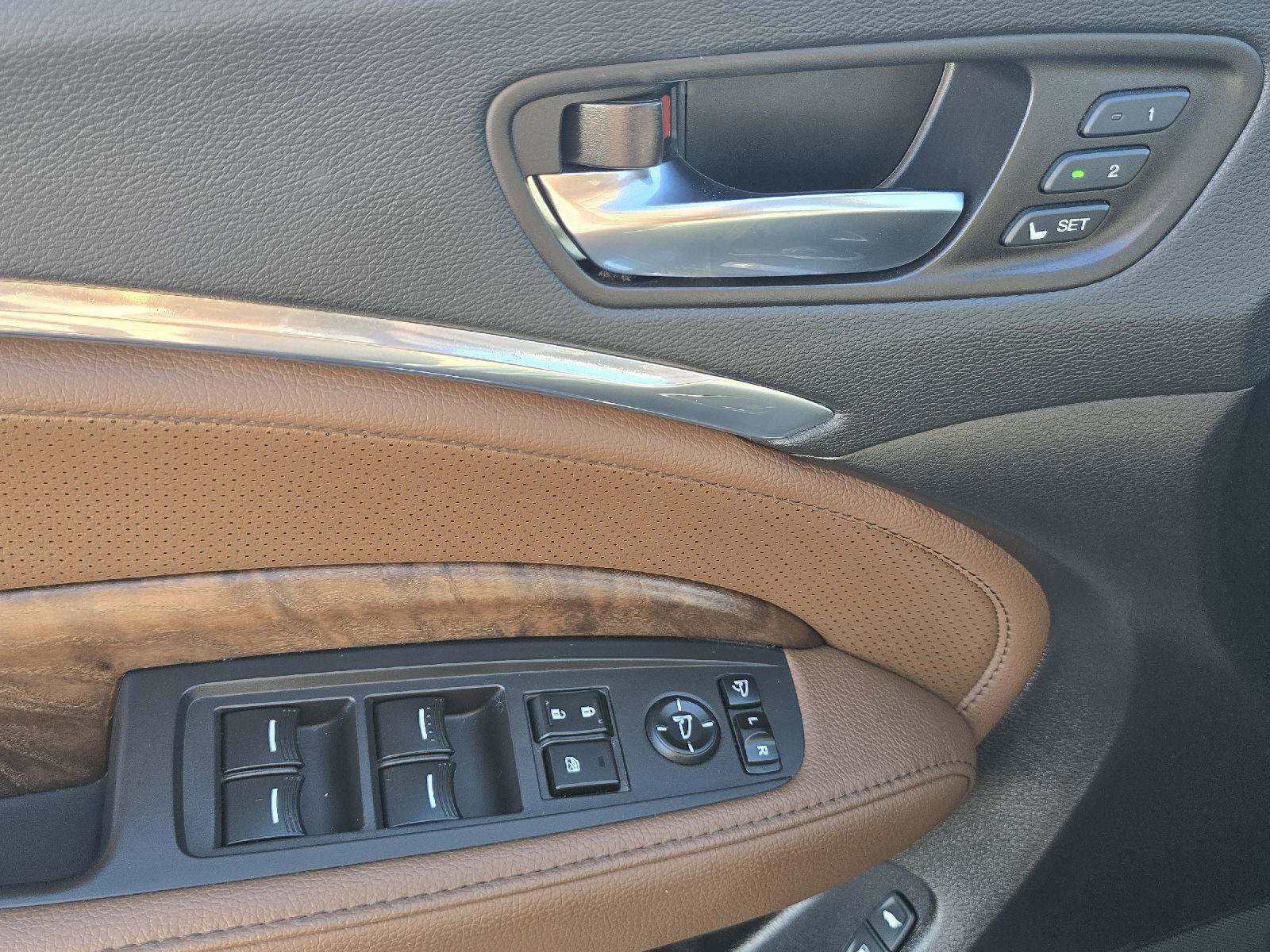 Used 2020 Acura MDX w/ Technology Package AWD/4WD image 19