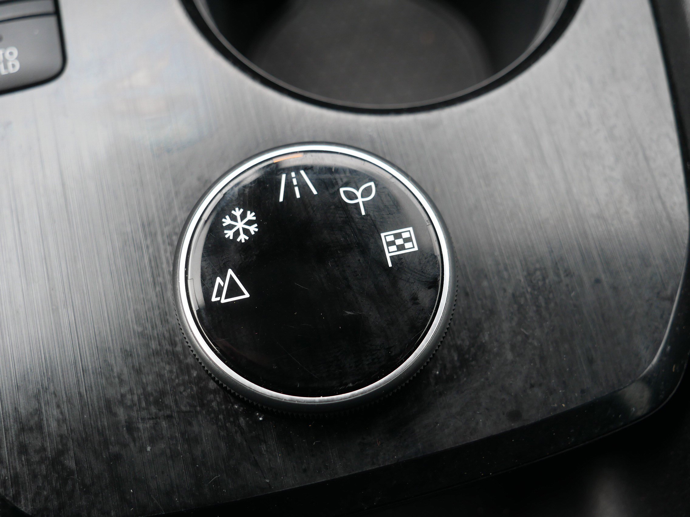 Certified 2022 Nissan Rogue SV image 31