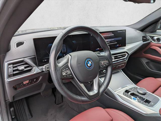 Used 2023 BMW i4 eDrive40 w/ Premium Package RWD image 10