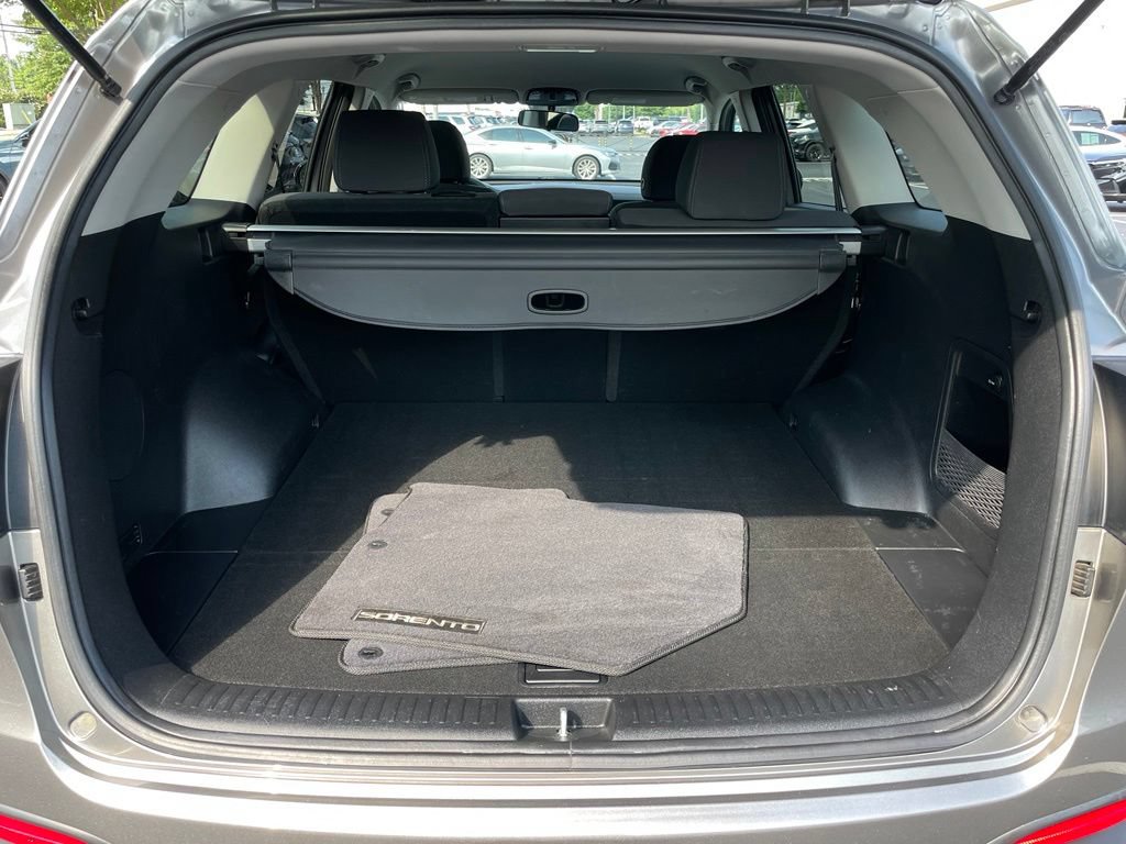 Used 2018 Kia Sorento L FWD image 40