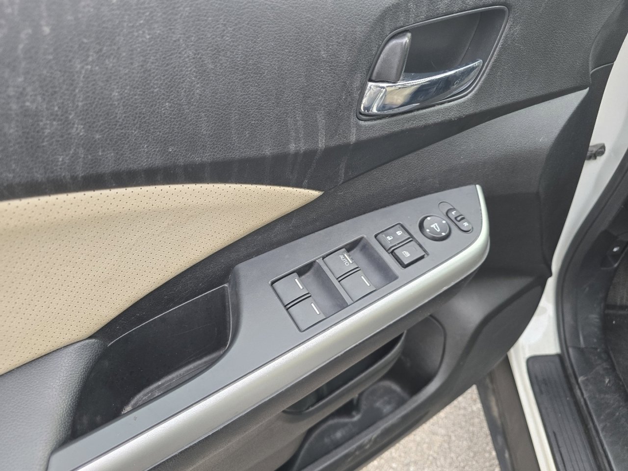 Used 2015 Honda CR-V EX-L image 13