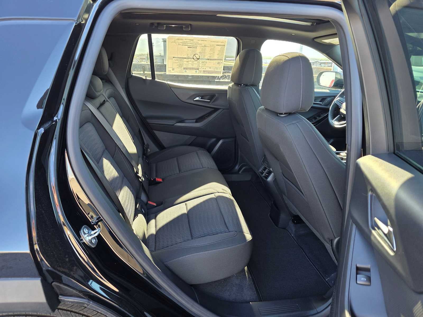 New 2026 Chevrolet Equinox LT w/ Safety and Technology Package AWD/4WD image 12