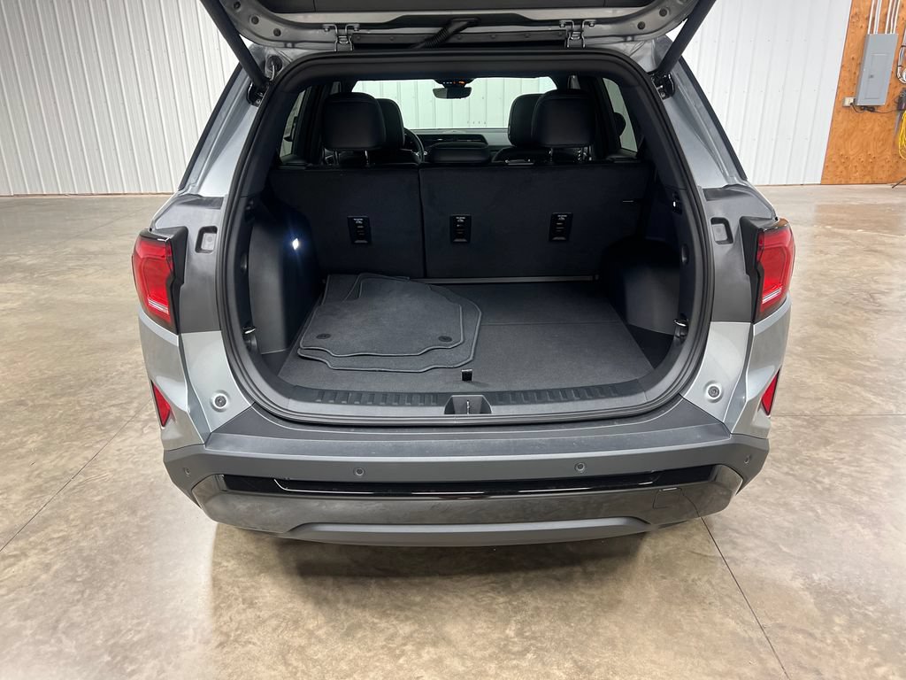New 2026 GMC Terrain Elevation w/ Elevation Premium Package AWD/4WD image 12