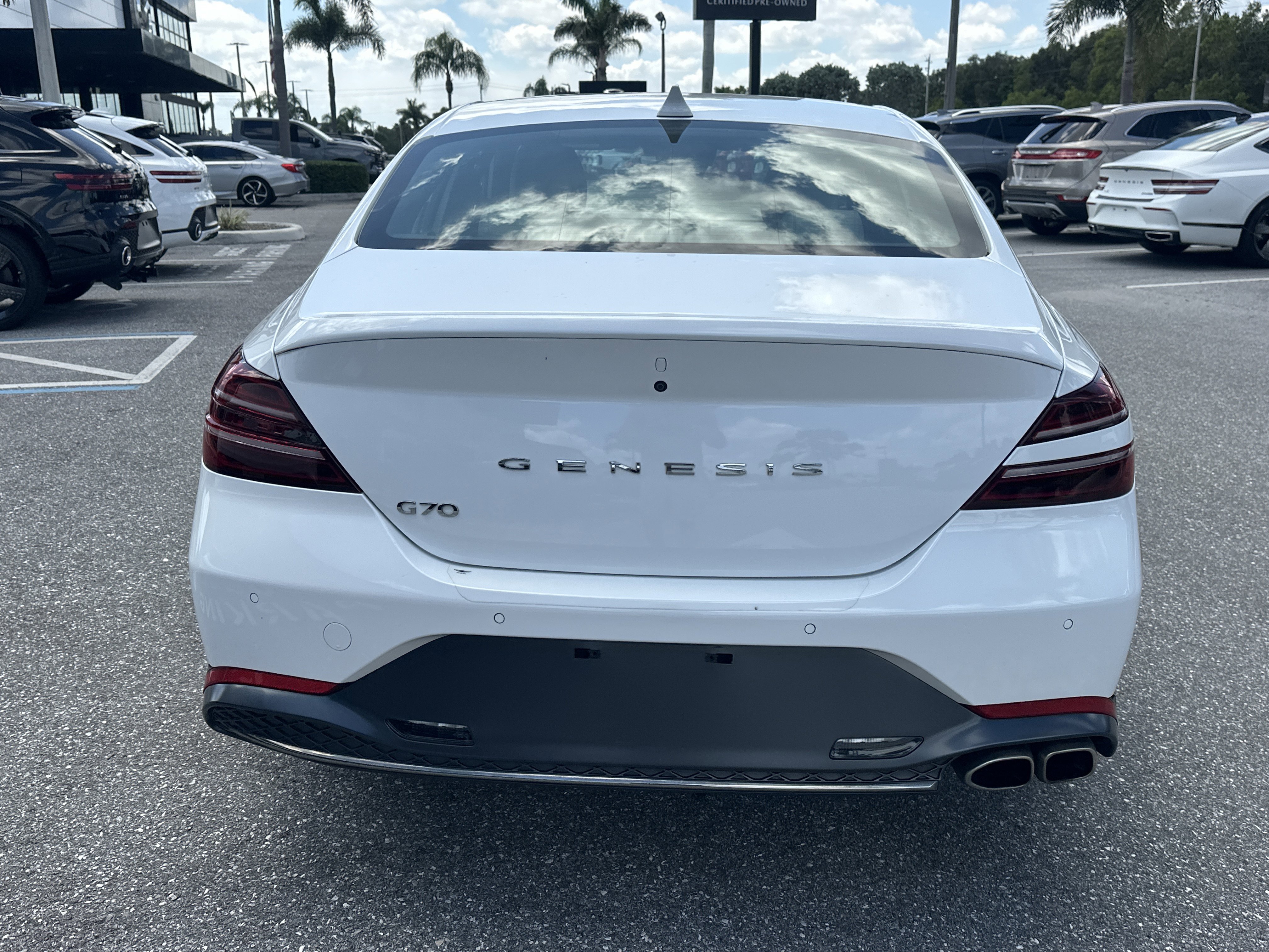 Certified 2023 Genesis G70 2.0T w/ Sport Prestige Package RWD image 8
