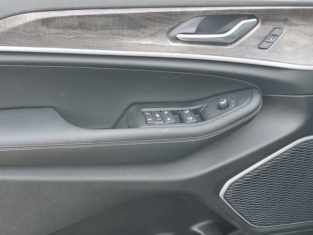 New 2026 Jeep Grand Cherokee Limited AWD/4WD image 15