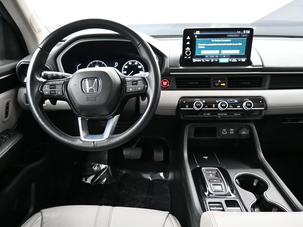 Used 2023 Honda Pilot Touring image 20