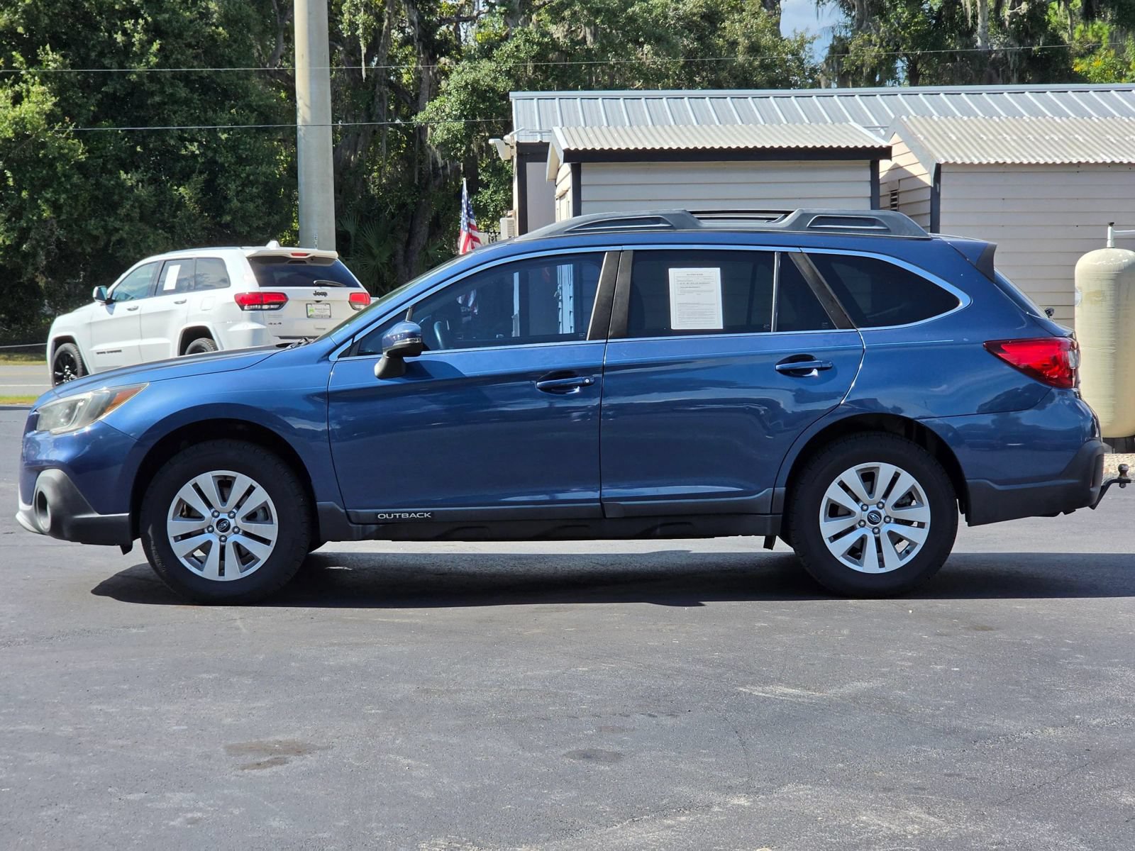 Used 2019 Subaru Outback 2.5i Premium AWD/4WD image 8