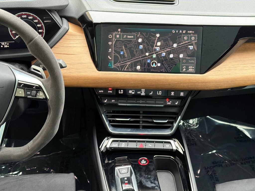 Used 2023 Audi e-tron GT Premium Plus image 23