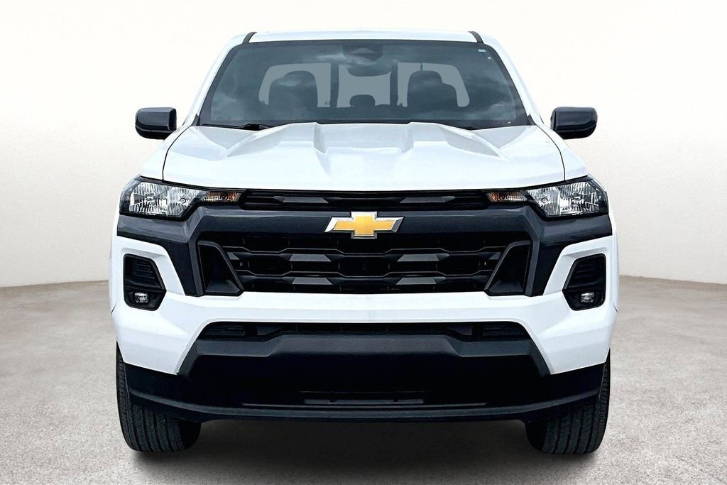 Used 2024 Chevrolet Colorado LT w/ LT Convenience Package image 5