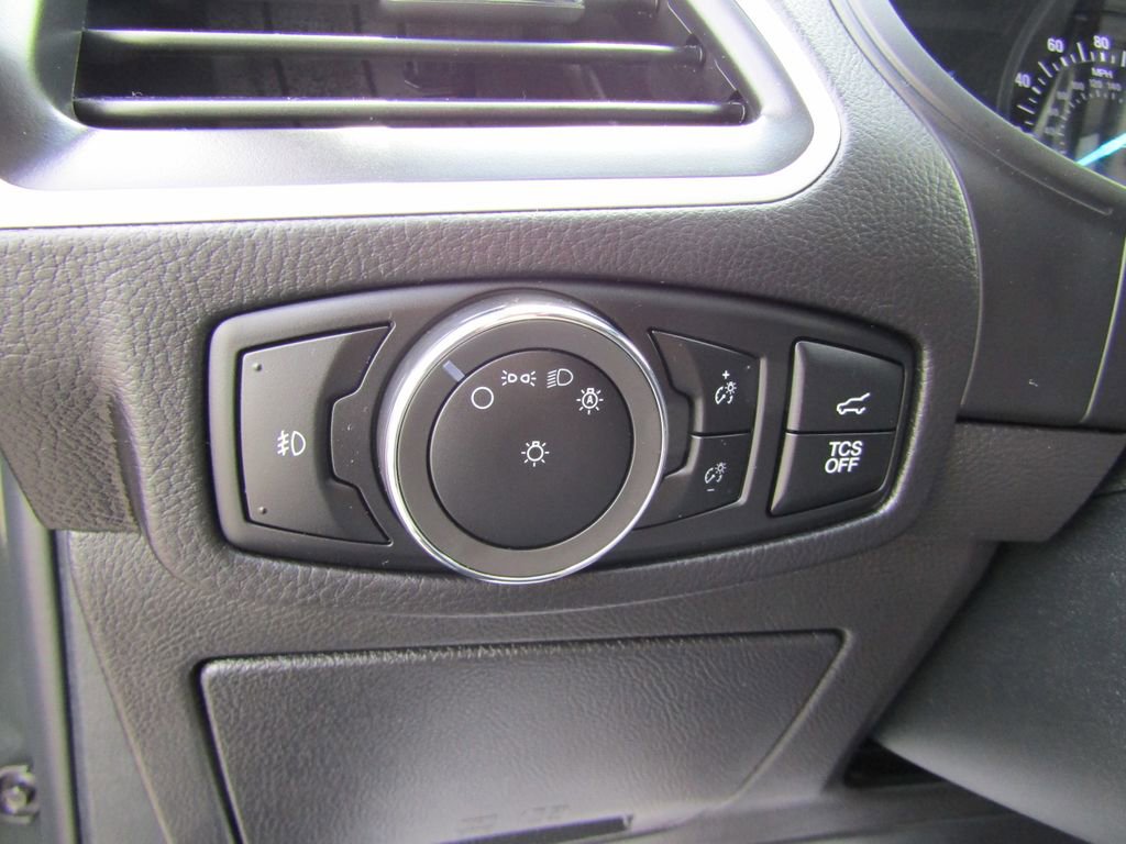 Used 2024 Ford Edge SEL w/ Convenience Package image 26