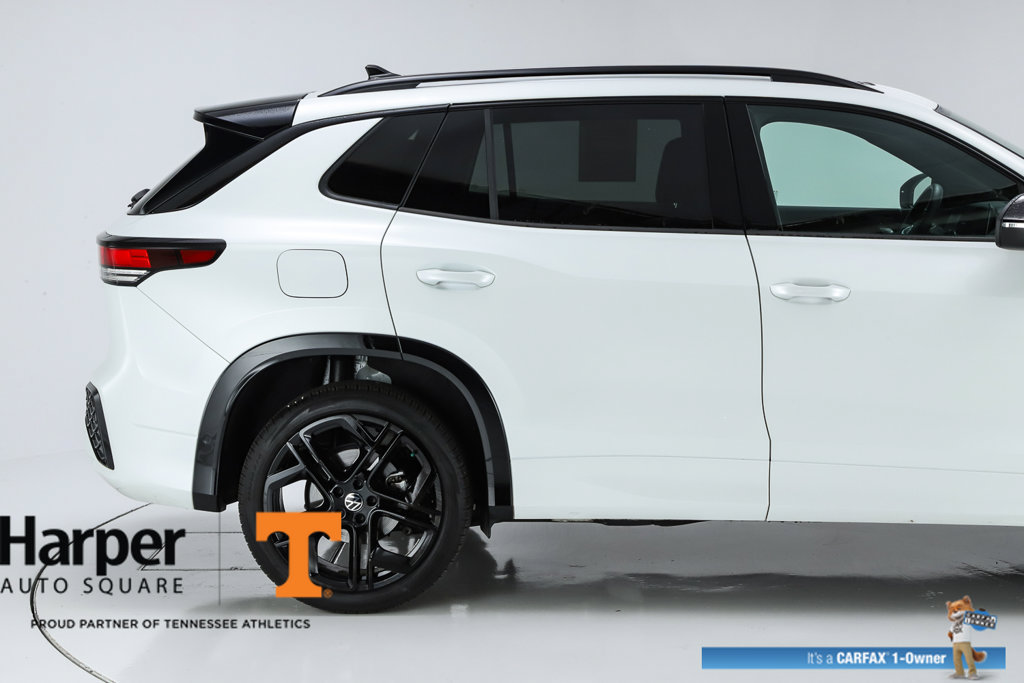 New 2025 Volkswagen Tiguan SE R-Line AWD/4WD image 11
