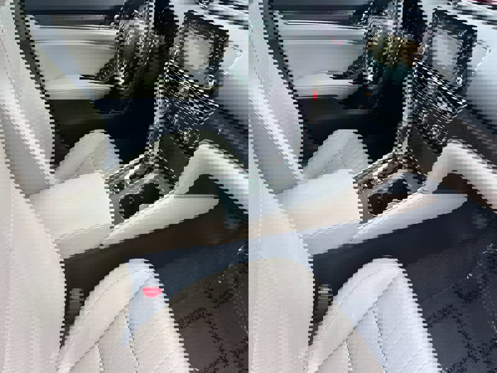 Used 2018 Honda Accord Touring image 16