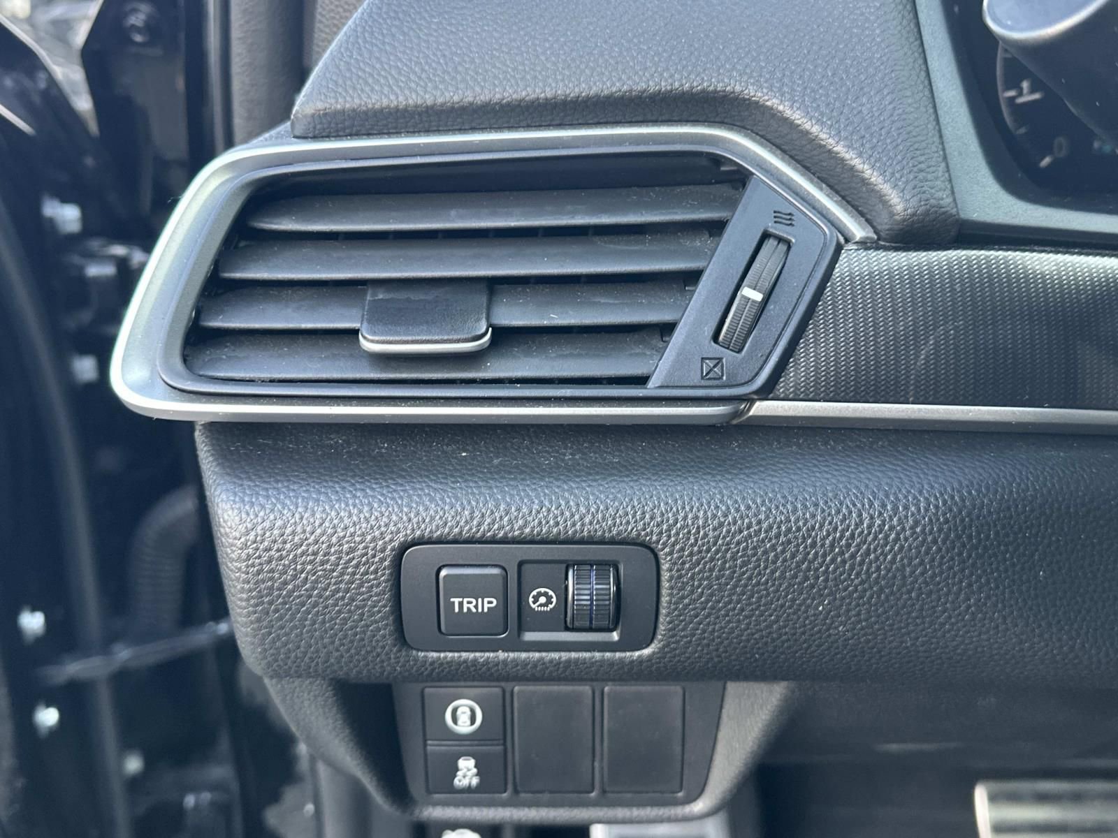 Used 2022 Honda Accord Sport image 29