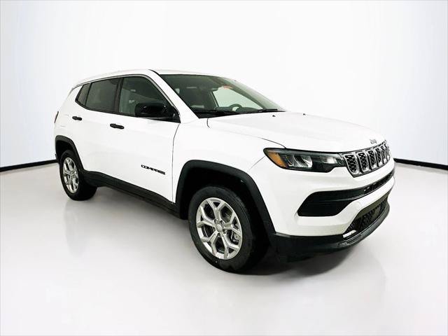 Certified 2024 Jeep Compass Sport AWD/4WD image 1