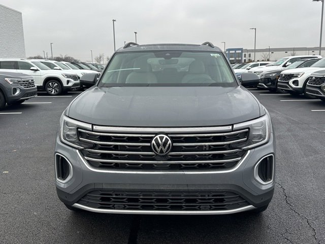 New 2026 Volkswagen Atlas SE image 2