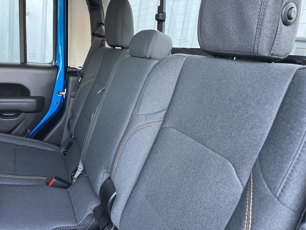 New 2026 Jeep Gladiator Sport image 39