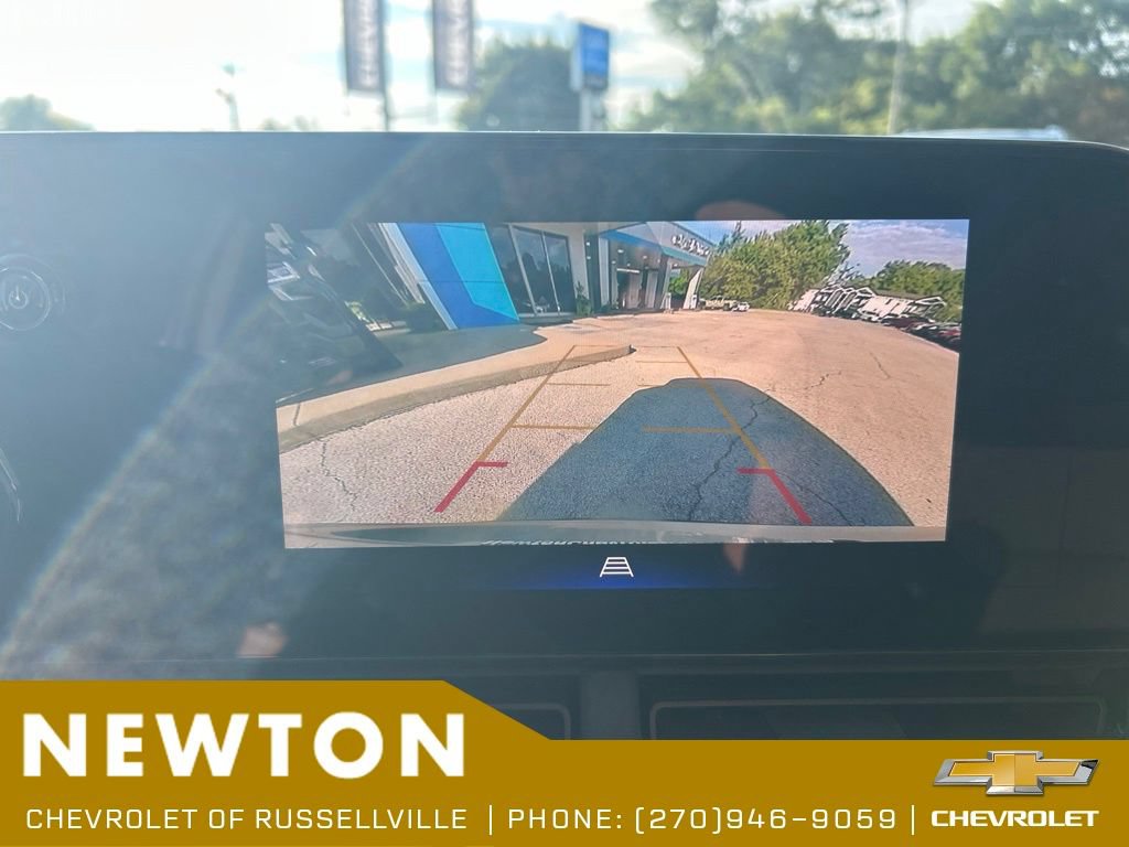 Used 2024 Chevrolet Trax ACTIV w/ Driver Confidence Package FWD image 11