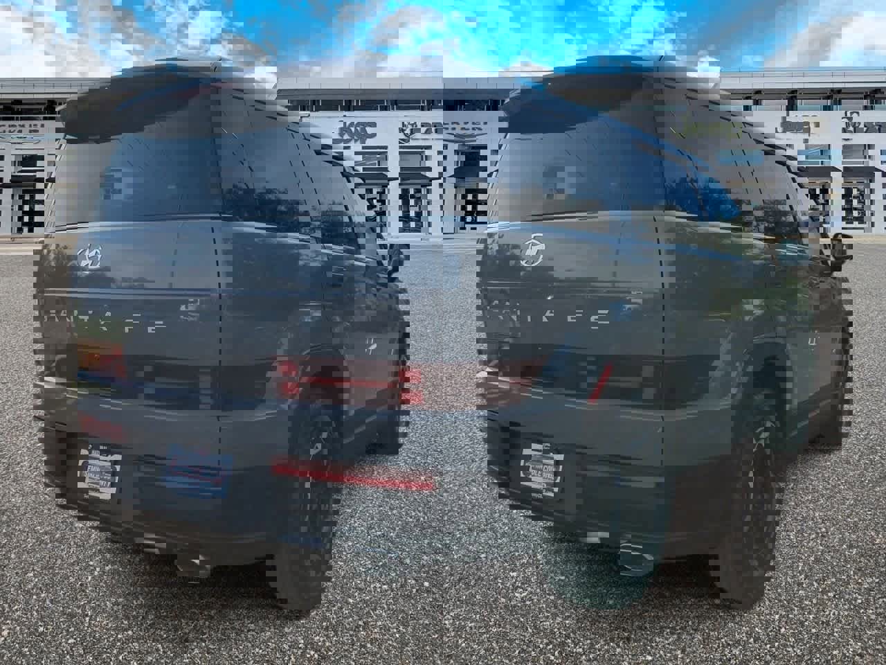 Used 2024 Hyundai Santa Fe SE image 8