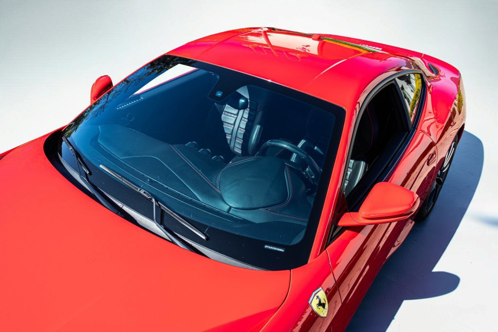 Used 2014 Ferrari F12 Berlinetta RWD image 32