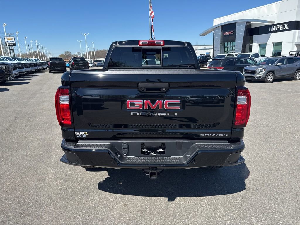 New 2026 GMC Canyon Denali image 4