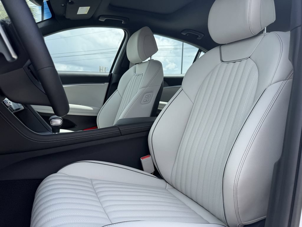 New 2026 Genesis G70 3.3T Sport Prestige RWD image 12