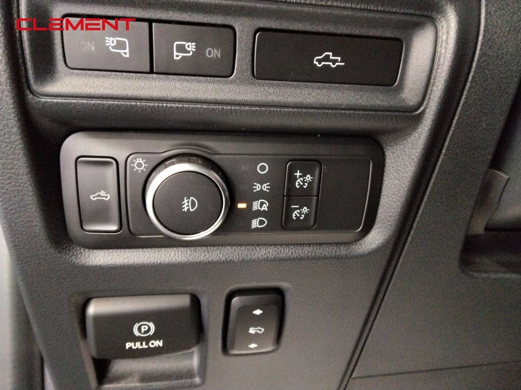 Used 2021 Ford F150 Platinum w/ FX4 Off-Road Package image 14