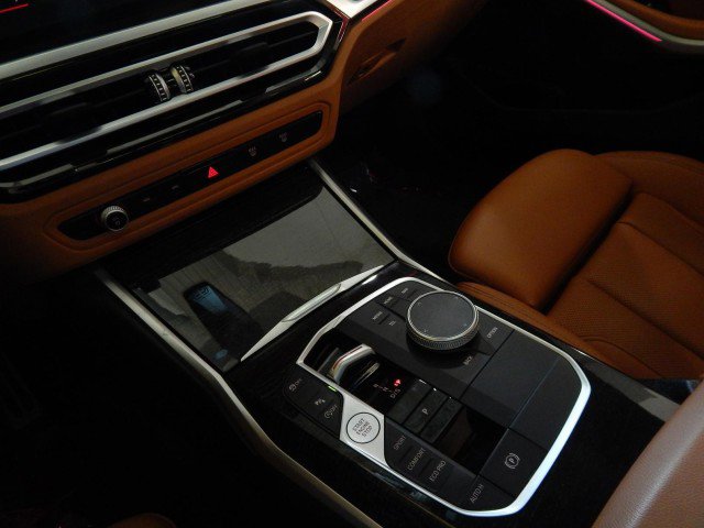 Used 2023 BMW 330i xDrive Sedan w/ M Sport Package image 32