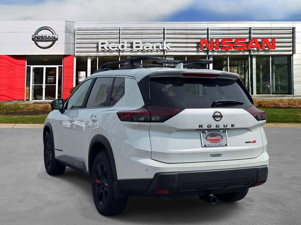 Certified 2025 Nissan Rogue SV image 2