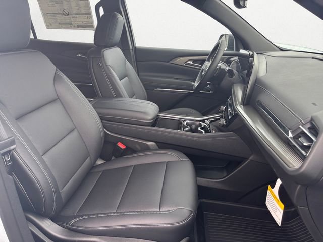 New 2026 Chevrolet Traverse LT w/ Midnight/Sport Edition AWD/4WD image 15