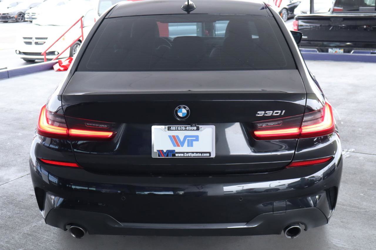Used 2020 BMW 330i Sedan w/ M Sport Package image 6
