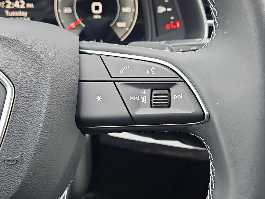 New 2026 Audi Q7 3.0T Premium Plus AWD/4WD image 13