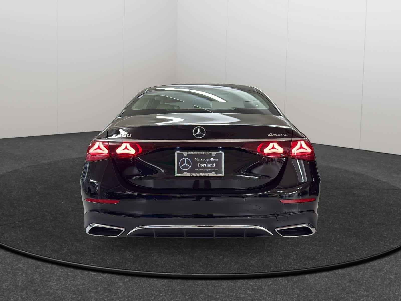 New 2027 Mercedes-Benz E 350 4MATIC Sedan image 5
