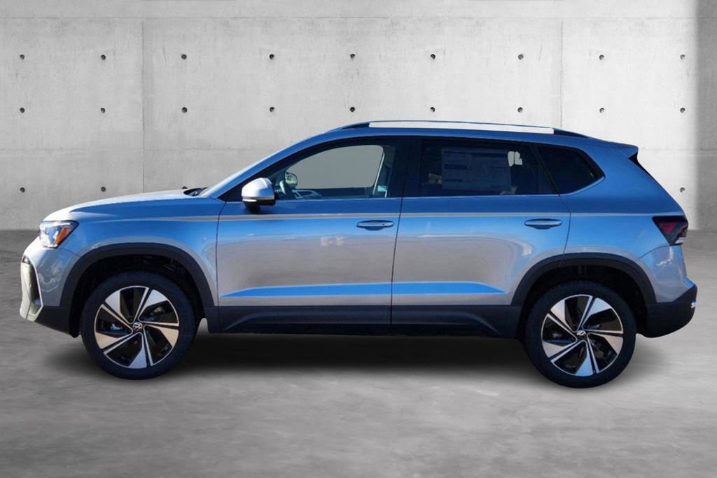 New 2025 Volkswagen Taos SE image 24