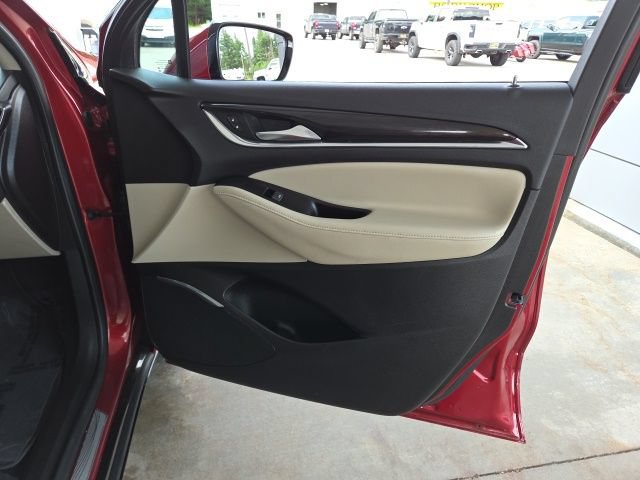 Used 2020 Buick Enclave Essence FWD image 46
