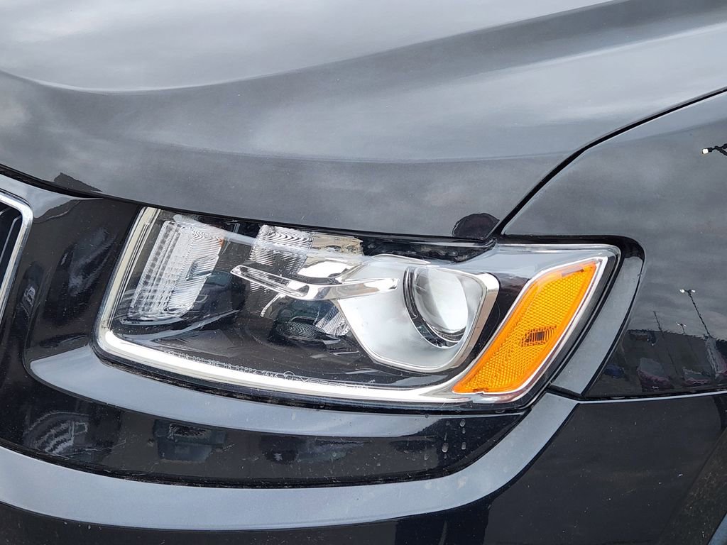 Used 2015 Jeep Grand Cherokee Limited image 8