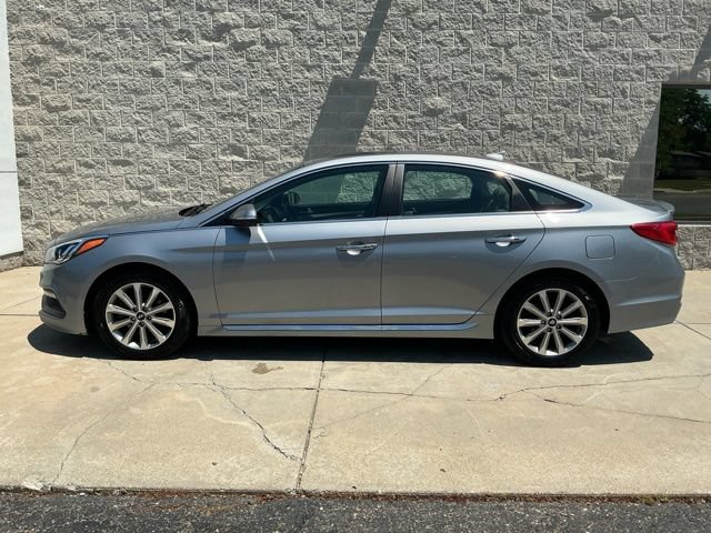 Used 2017 Hyundai Sonata Limited FWD image 7