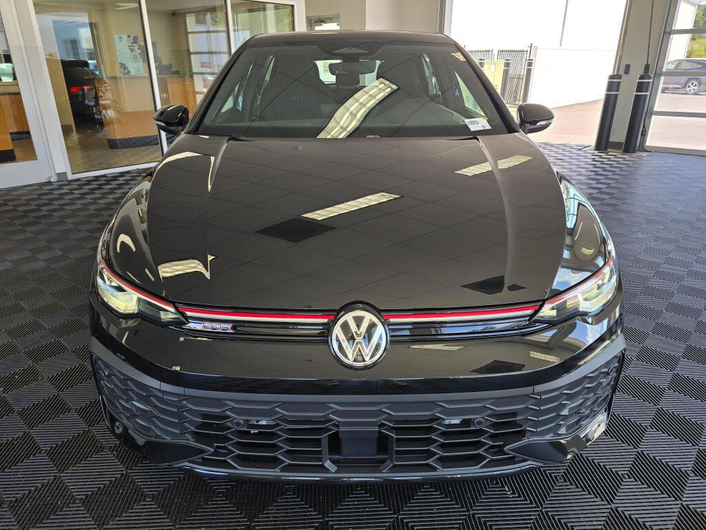 New 2026 Volkswagen GTI SE FWD image 8