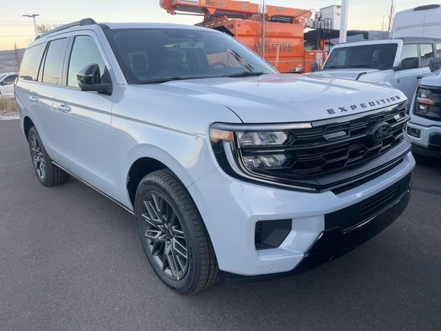 New 2025 Ford Expedition Platinum w/ Stealth Performance Package