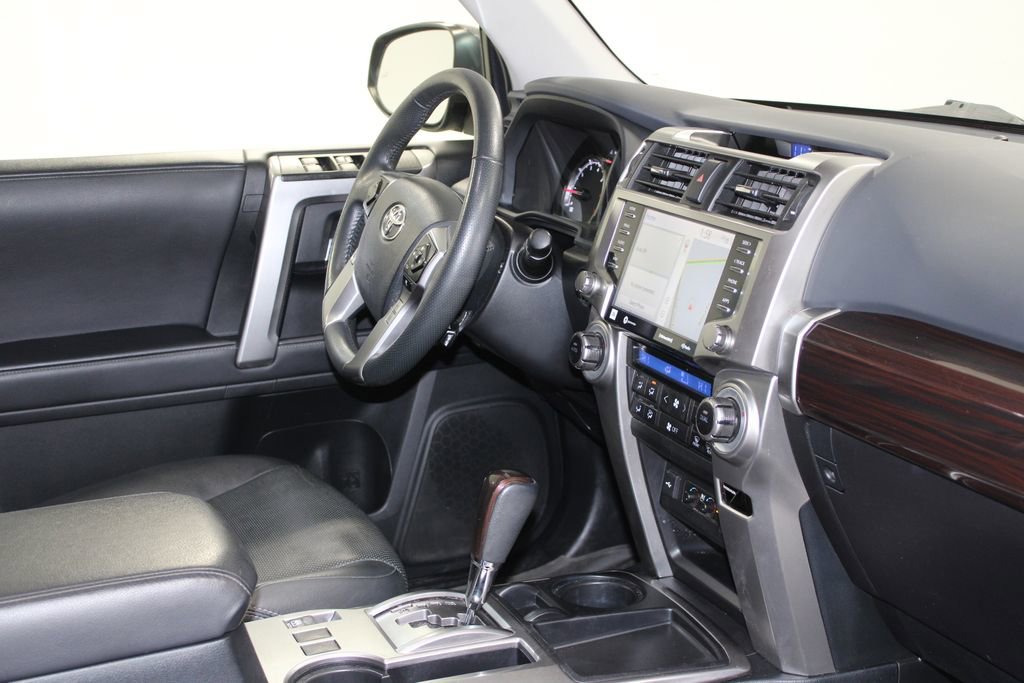 Used 2022 Toyota 4Runner Limited image 32