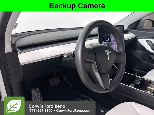 Used 2020 Tesla Model 3 Standard Range Plus image 9