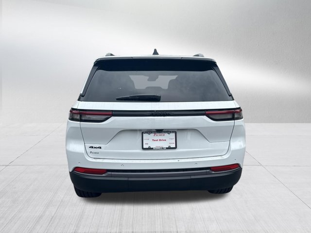 New 2026 Jeep Grand Cherokee Limited w/ Limited Altitude Package AWD/4WD image 6