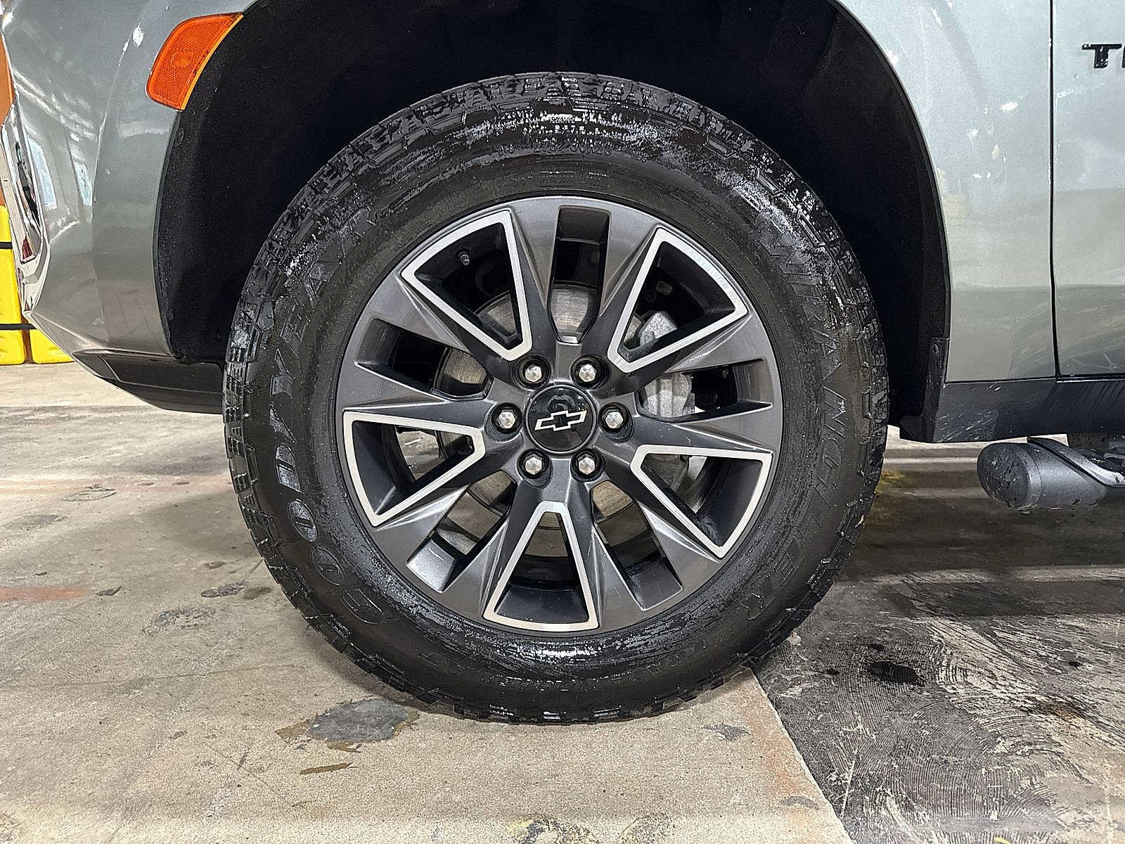 Used 2023 Chevrolet Tahoe Z71 AWD/4WD image 10