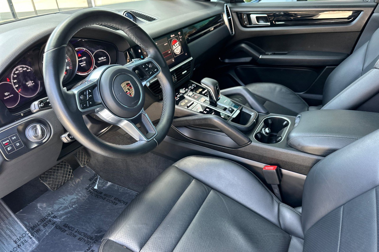 Certified 2023 Porsche Cayenne AWD/4WD image 4