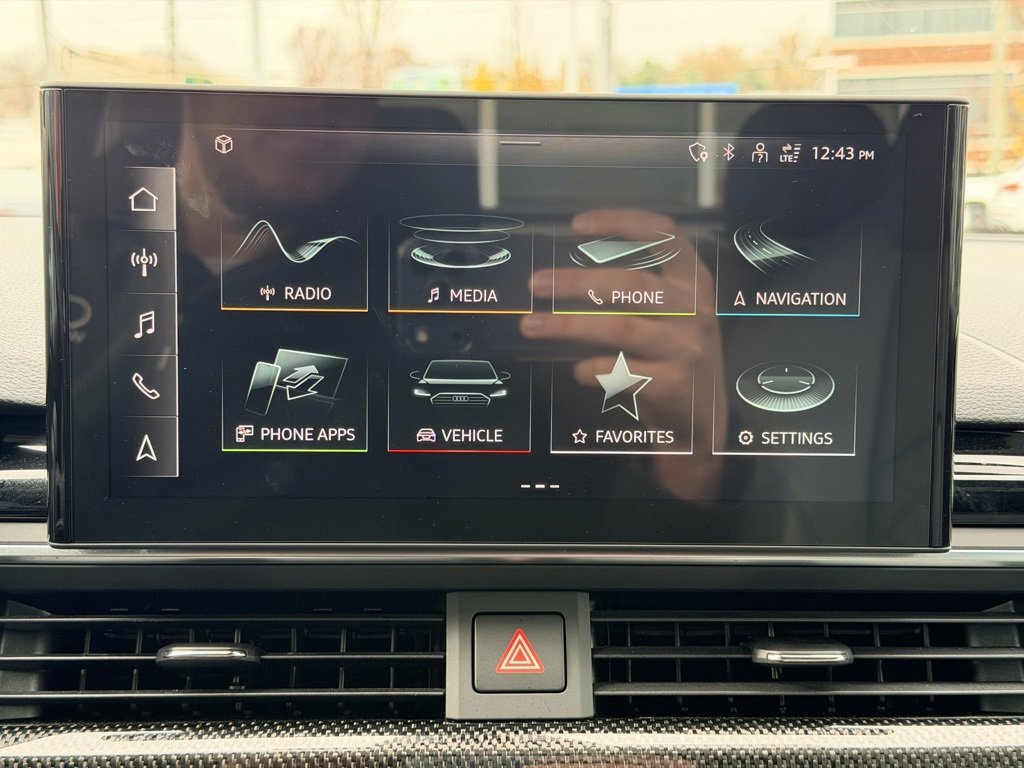 Used 2022 Audi S5 Premium Plus image 25