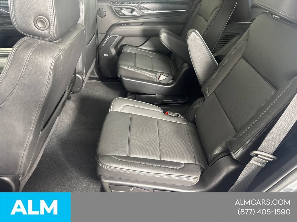 Used 2024 GMC Yukon Denali w/ LPO, Illumination Package AWD/4WD image 24