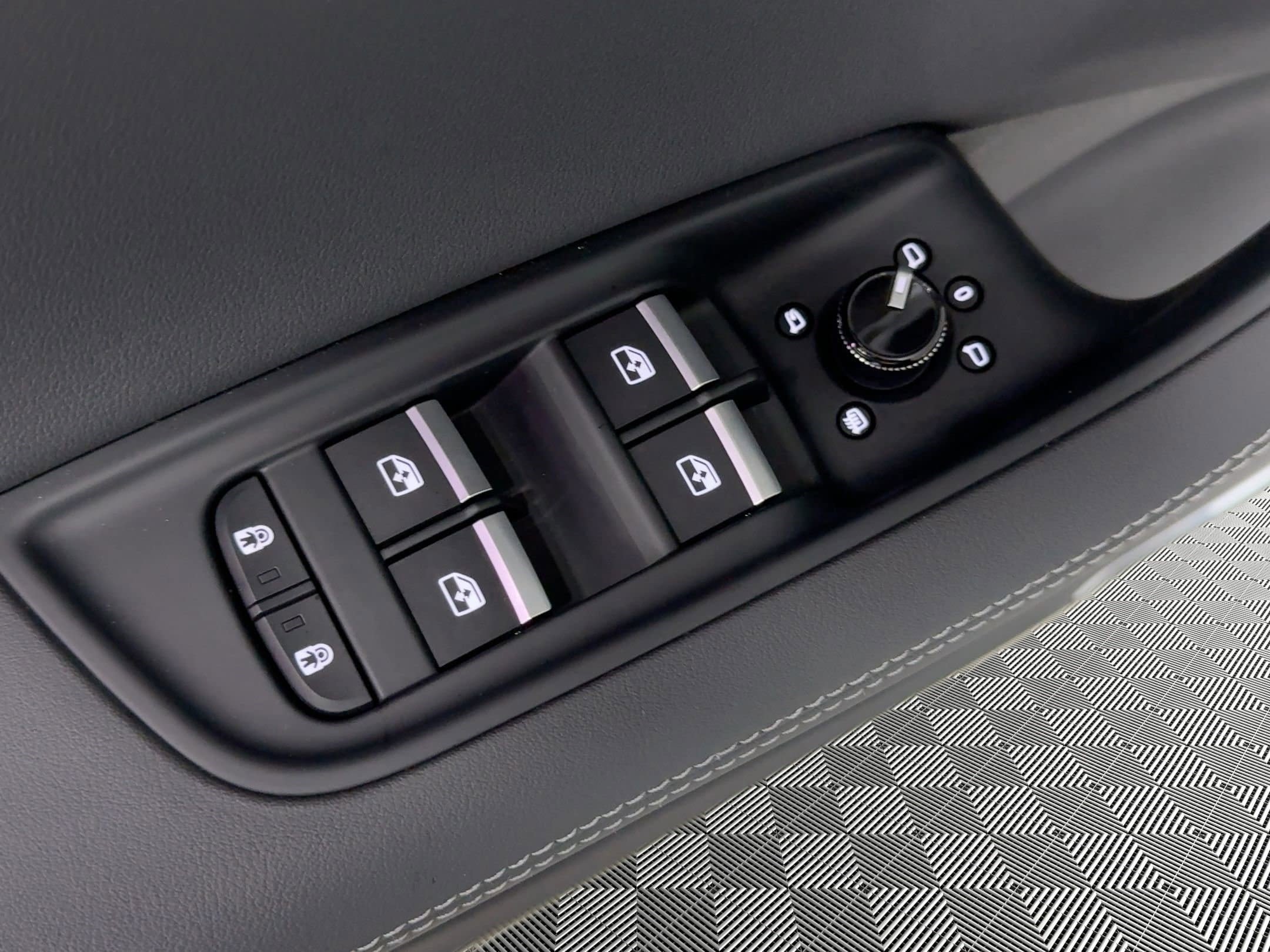 New 2026 Audi Q7 3.0T Premium Plus AWD/4WD image 13