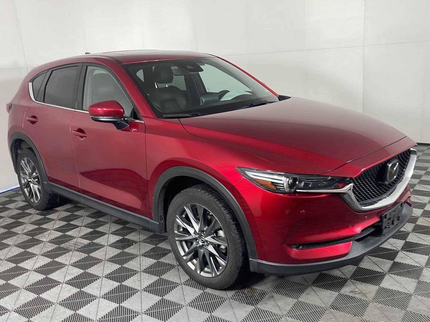 Used 2020 MAZDA CX-5 Signature image 5